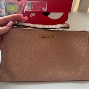 Michael Kors Beige Zip-Around Wallet
